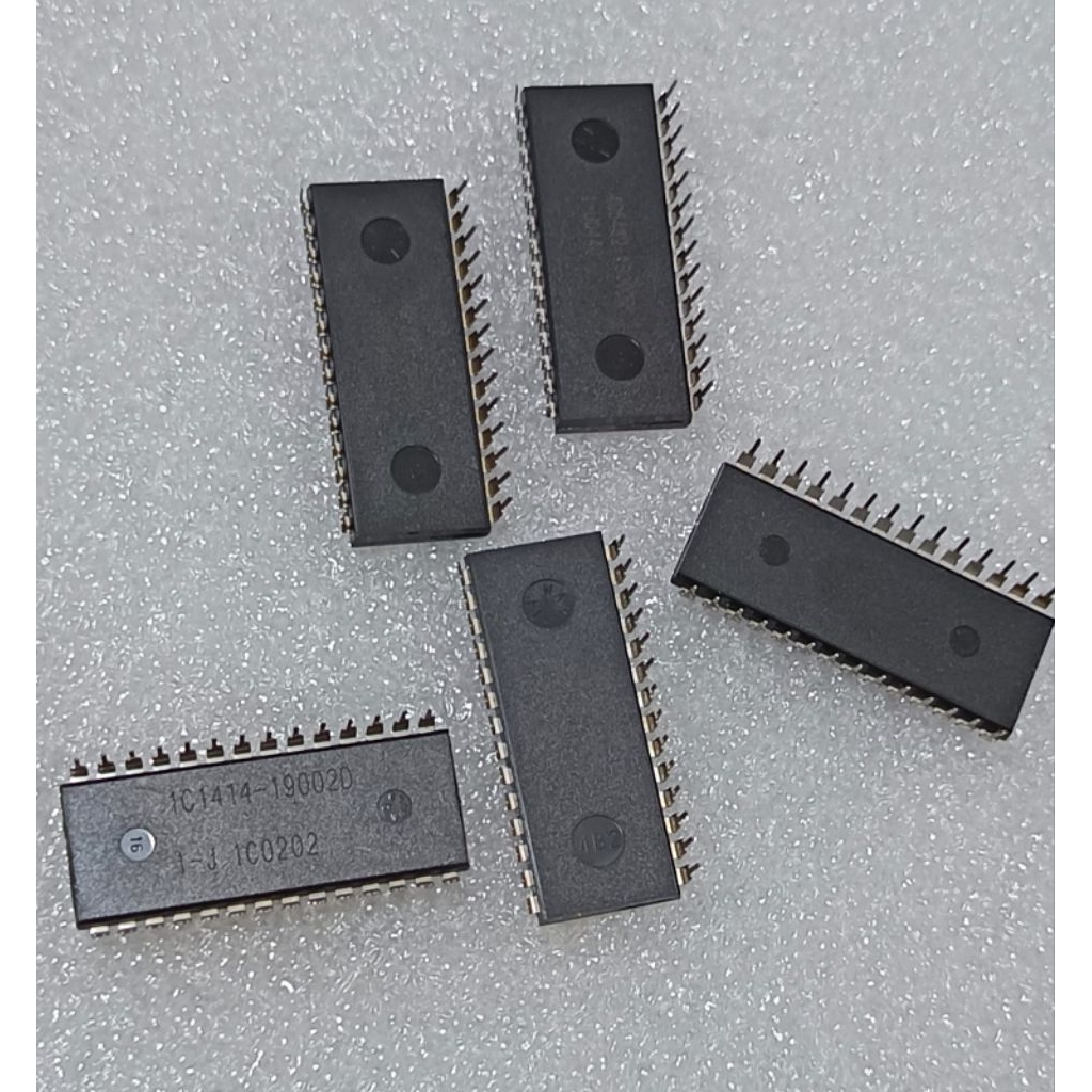 IC Atmel AT 28C64 CMOS EEPROM