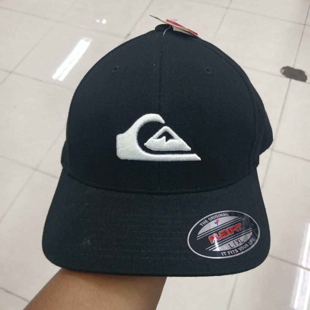 Topi Quiksilver Mountain And Wave Trucker Black L/XL