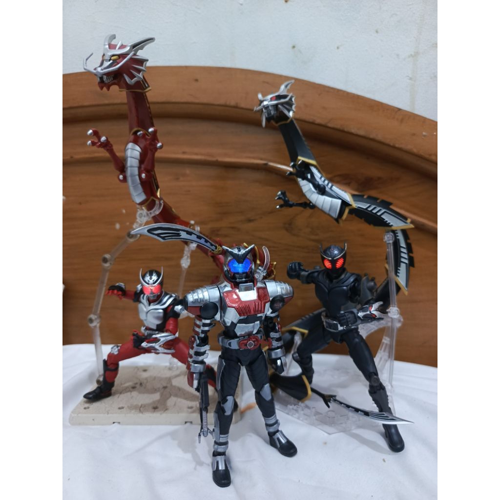 Figure Rise Standard Kamen Rider Ryuga FRS Masked Rider Ryuga sama skala SHF Ryuki
