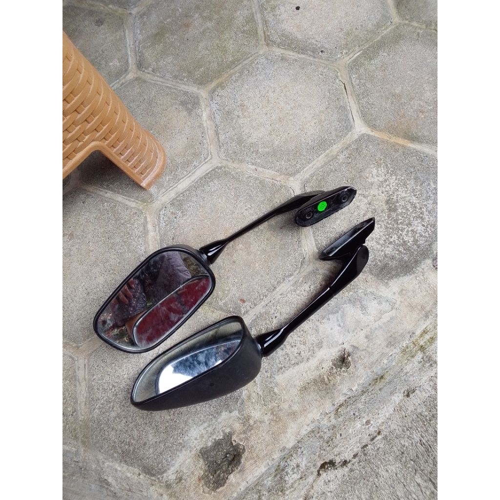 spion R15 V2