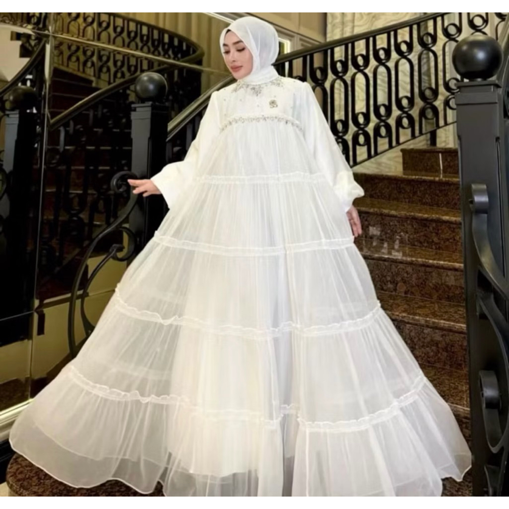 salee SHELLASAUKIA ORI GAMIS Sutra Lebaran Putih  ZAHRA ZARA GAMIS  Putih Lebaran SARIMBIT COUPLE LE