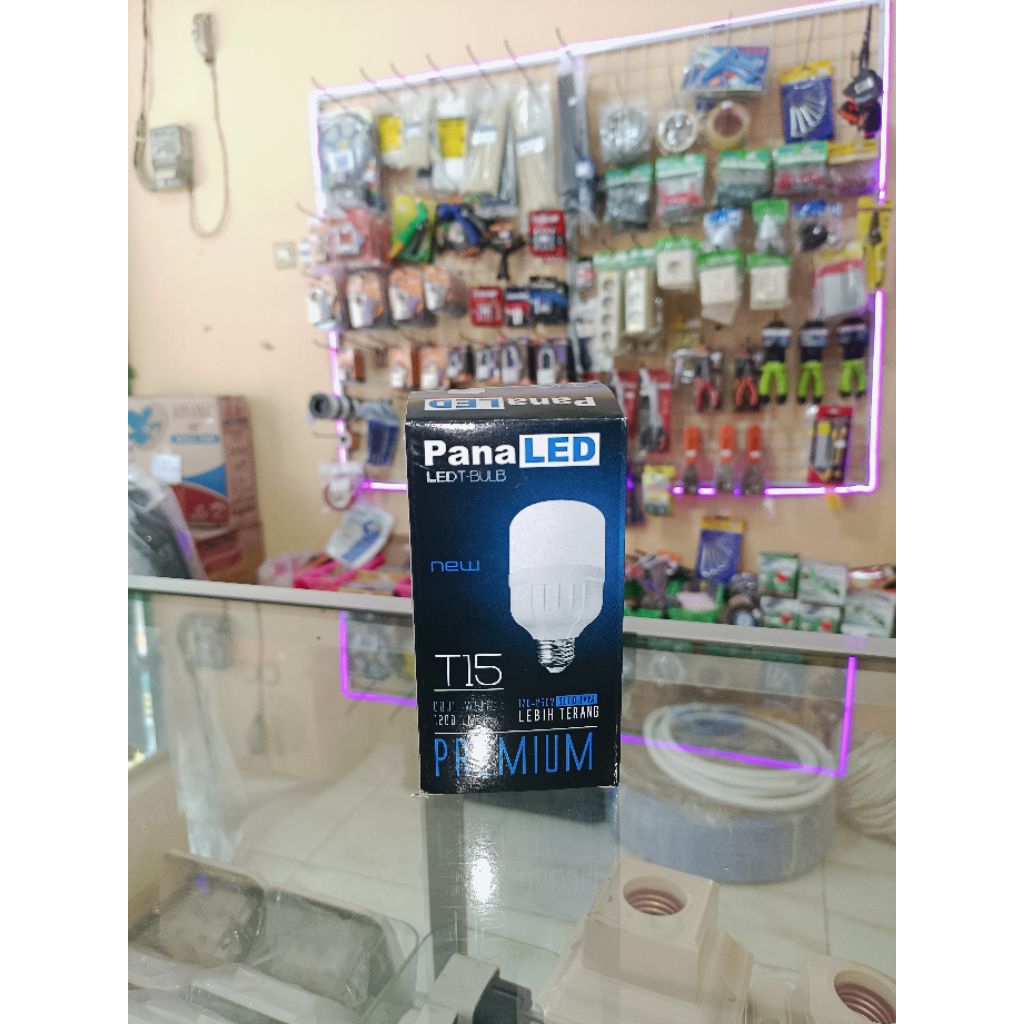 Lampu LED PanaLED Premium cahaya putih 15W