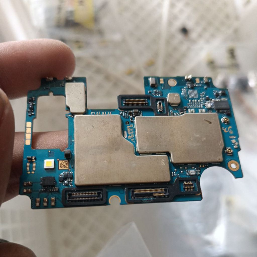 Mesin Hp Samsung A20 SM-A205F Minus Conektor Bot Bawah Ya.