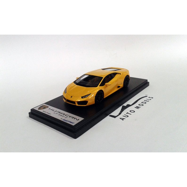 Looksmart Lamborghini Huracan LP580-2 Giallo Midas