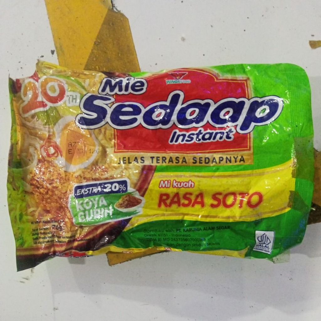 Mie Sedaap Instan Kuah Rasa Soto 75g - Praktis dan Nikmat