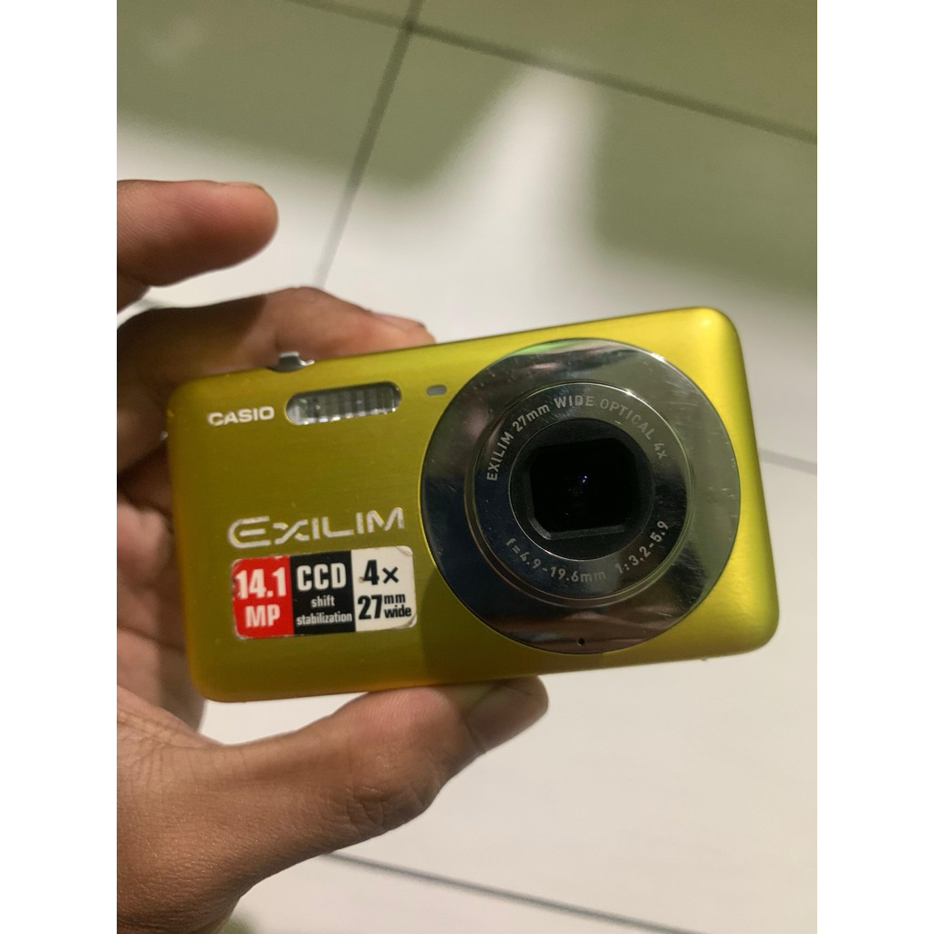 casio exilim ex-z800