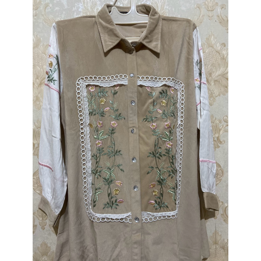 Deviko Top