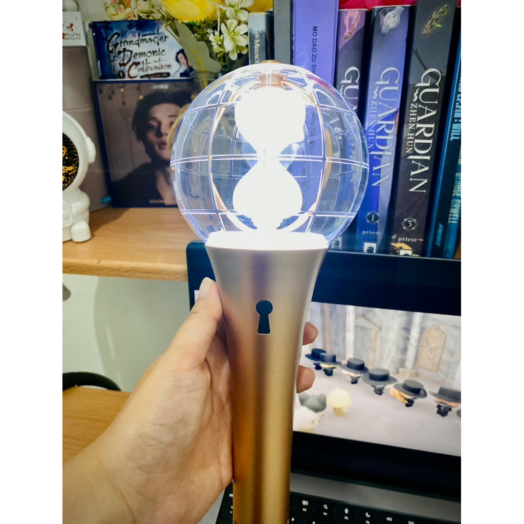 [Preloved] ATEEZ Official Lightstick (Ver.2)