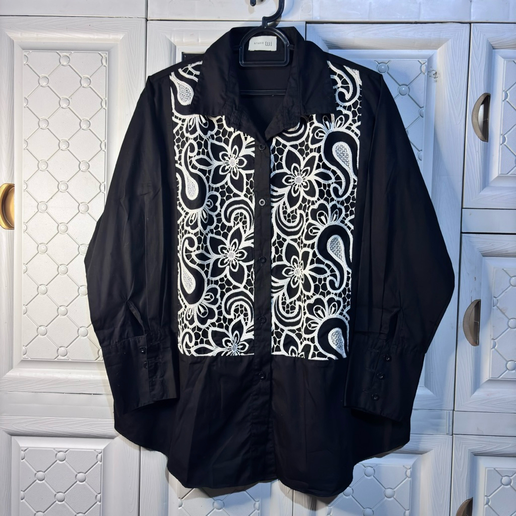 [ Preloved ] STUDIO TUI - Kemeja Wanita Bordir Embroidery