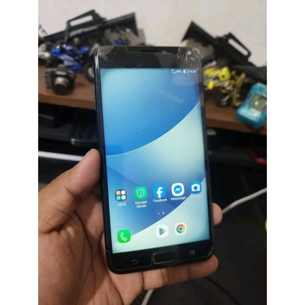 asus zenfone 4 max pro 3/32 minus baterai