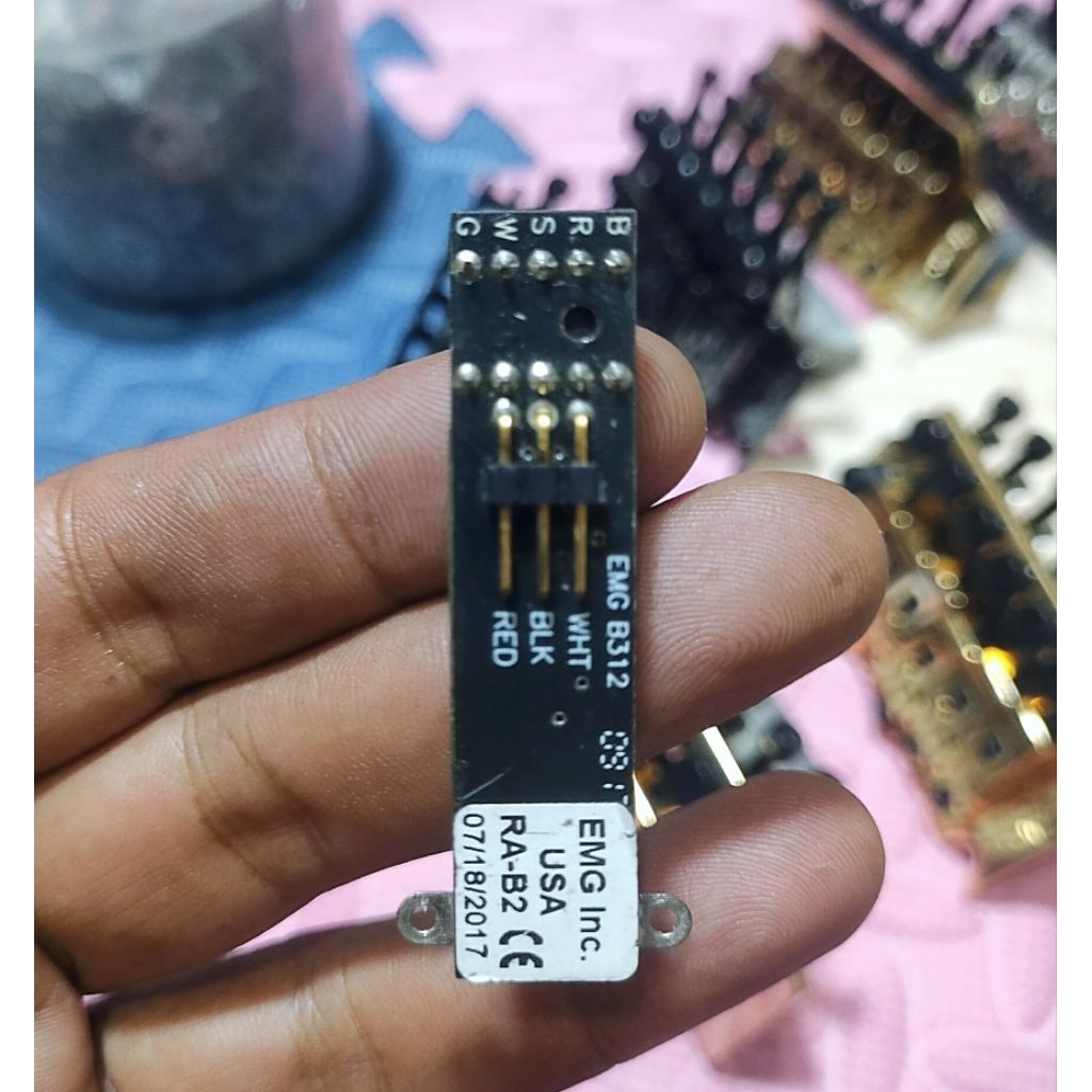 preamp Pickup EMG retro RA