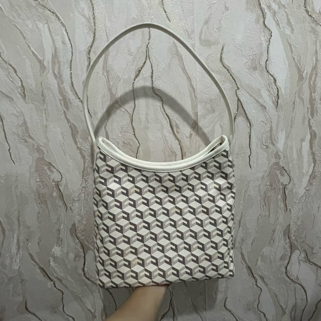 PRELOVED CHRISTY-NG ALESSO MEDIUM BAG