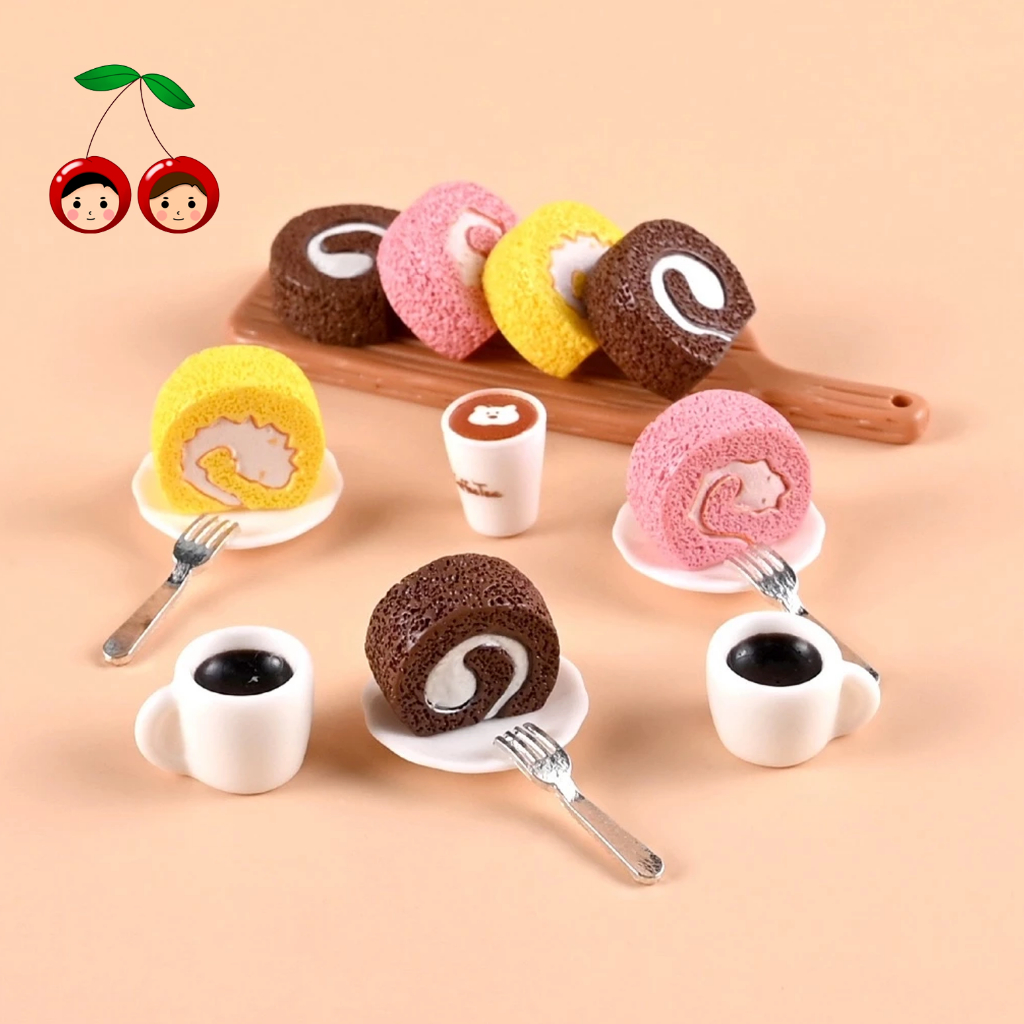 Miniatur Slice Roll Cake untuk Hiasan Rumah Boneka