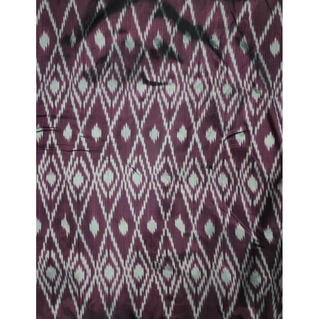Kain Ikat Tenun Sengkang/kamen Bali tenun murah