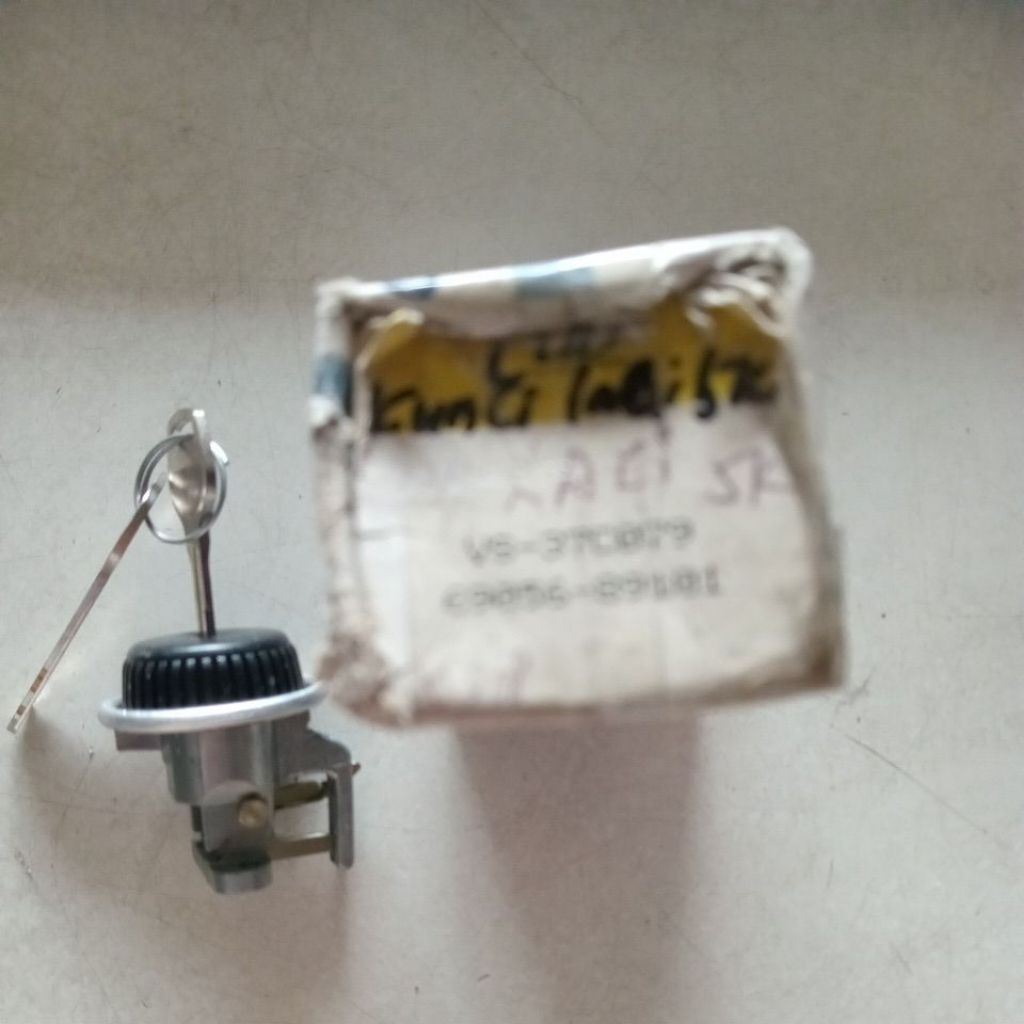 key drawer kunci laci toyota kijang 5K