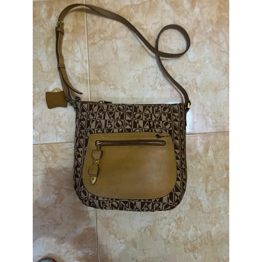 PRELOVED TAS BONIA ORIGINAL