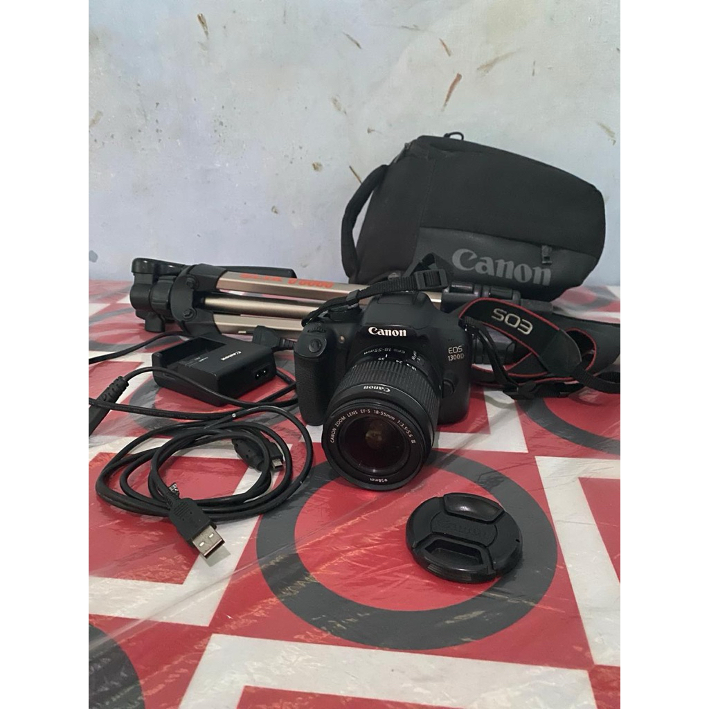 KAMERA CANON 1300 Second