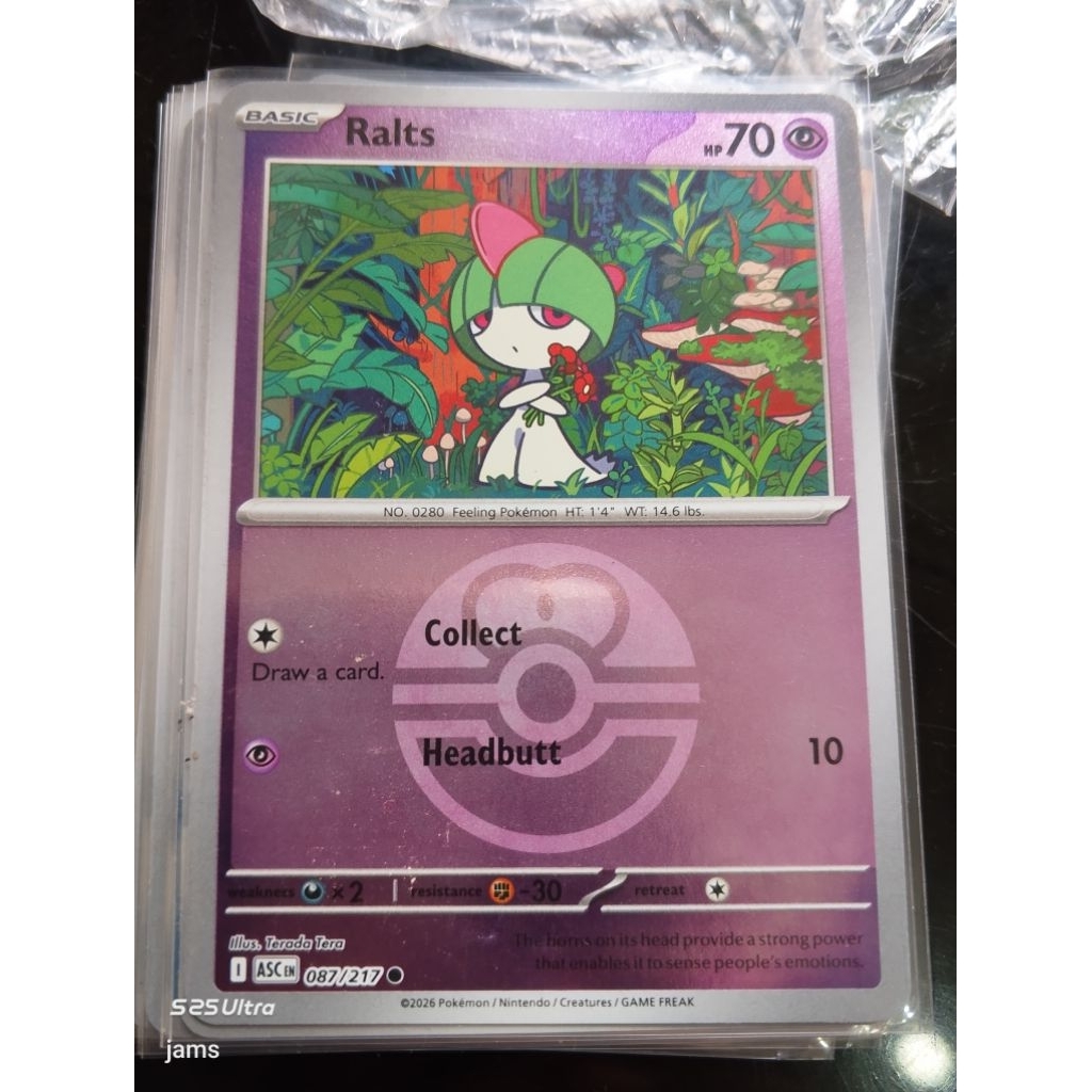 Pokemon Ralts loveball holo en