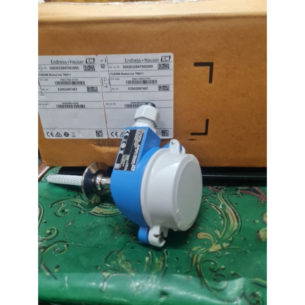 Endress+Hauser TM411-6X4U7/101 Temperature Transmitter TM411-AA2AC1 Endress+Hauser TM411-6X4U7/101 S