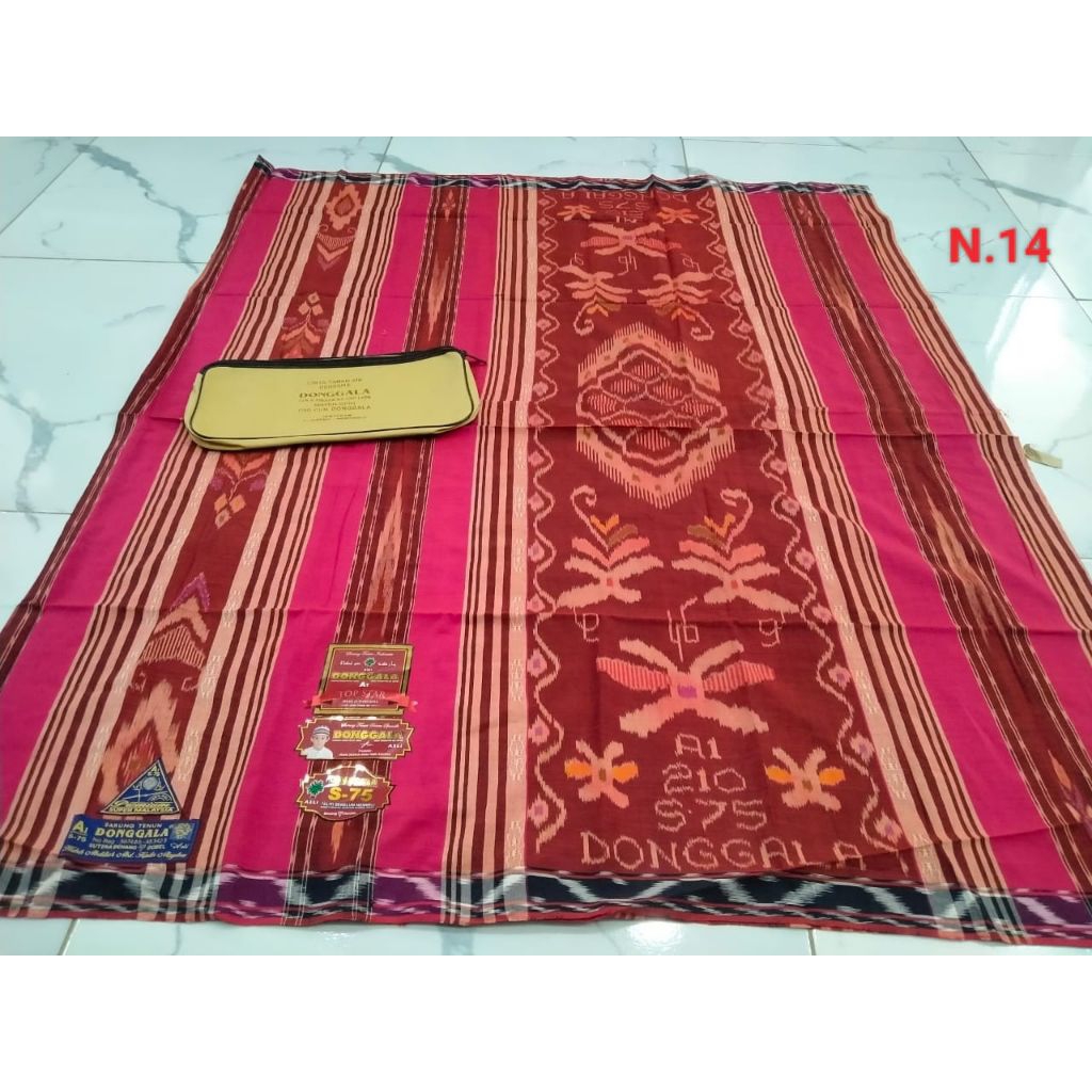 *Donggala Original**S 75**Mgt/ bahan mesres**Jahit tengah Halus**Produk Original Donggala/ Brand*