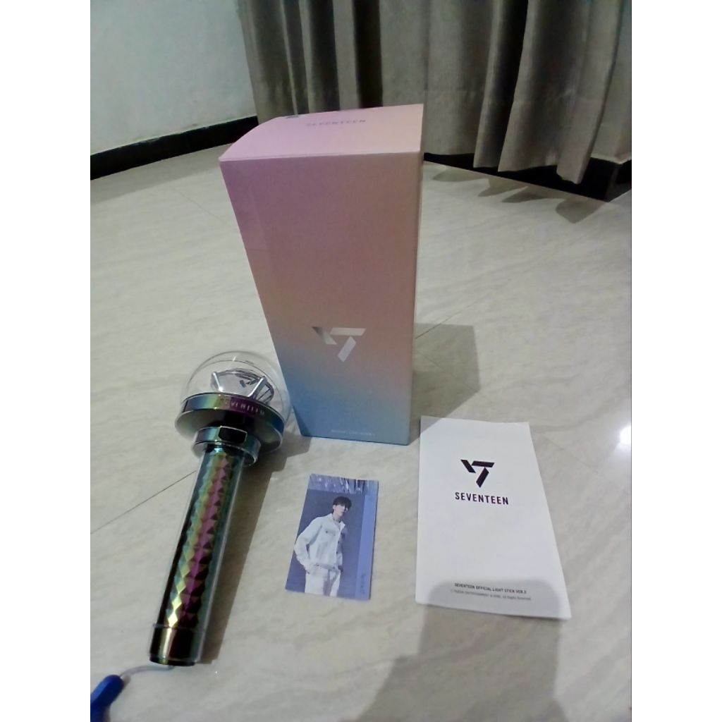 LIGHTSTICK SEVENTEEN Ver. 3 (preloved)