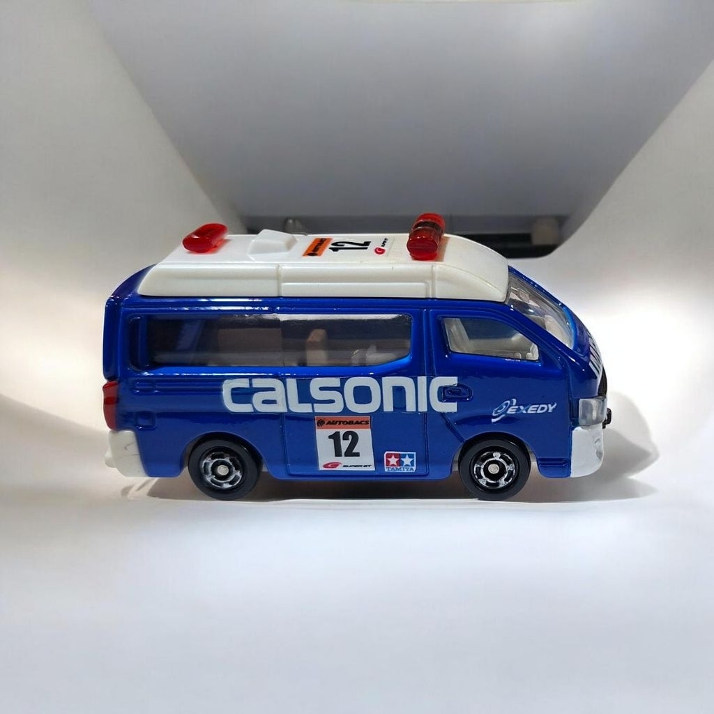 Tomica custom nissan ambulance diecast car