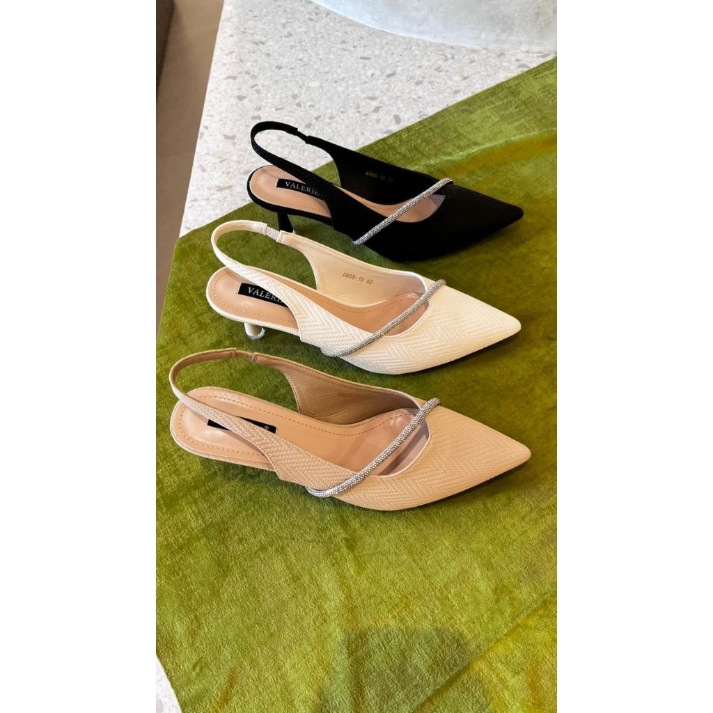 0668-19 Heels 5cm Bahan Dove Size (35-40) VALERiE SHOES