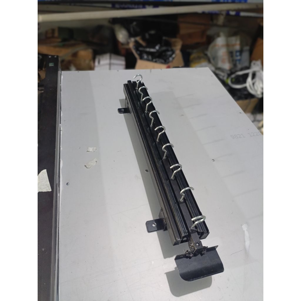 GANTUNGAN PANCI KITCHEN SET BAWAH KOLONG MEJA DAPUR BAHAN ALUMINIUM