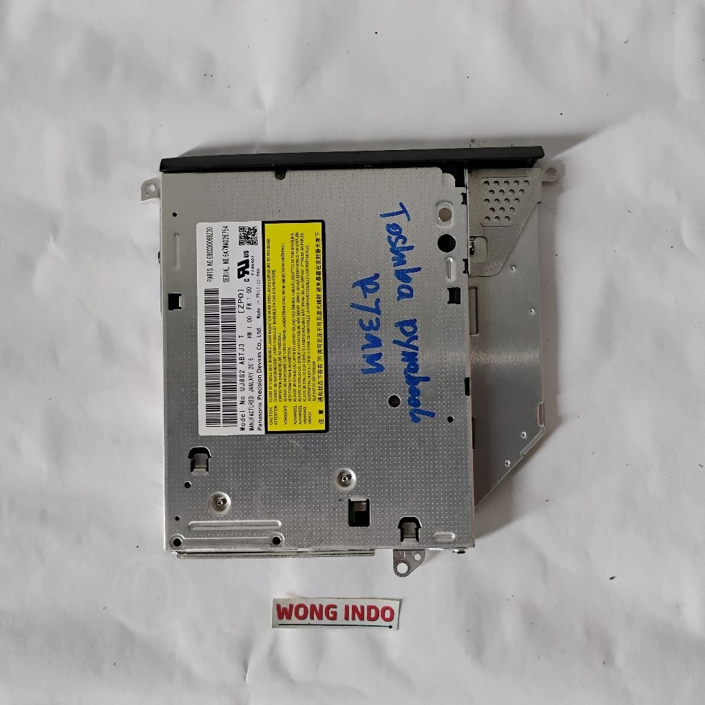 DVD RW laptop Toshiba dynabook R734M
