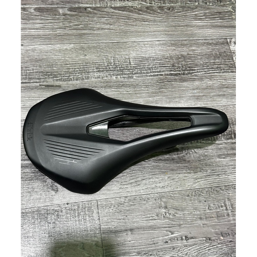 saddle R1 argo fizik