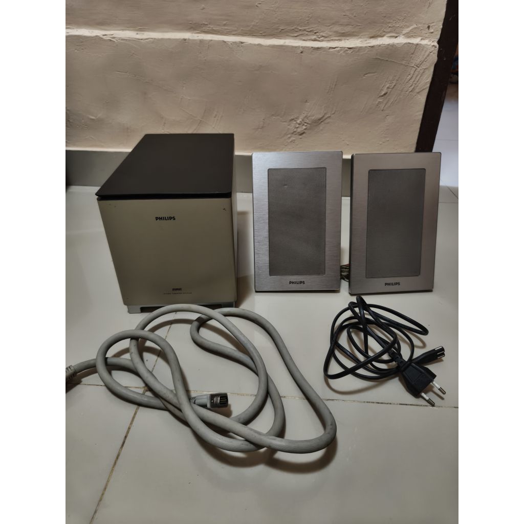 Speaker Philips MCD 288/98 hifi audiophile home theater subwoofer musik koleksi