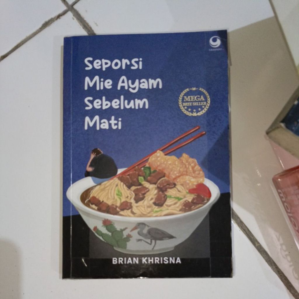 PRELOVED NOVEL SEPORSI MIE AYAM SEBELUM MATI