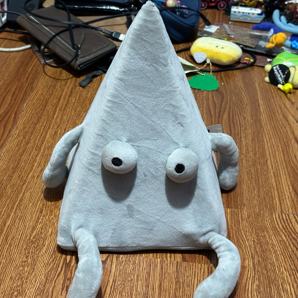 Boneka segitiga hooga
