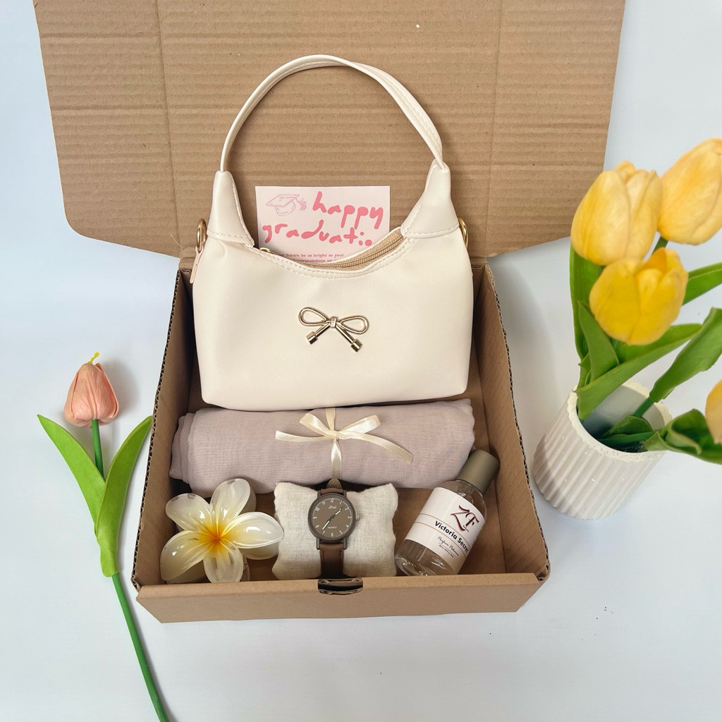 Hampers Tas/Giftbox Kado Ulang Tahun dan Wisuda Tas Pita Premium