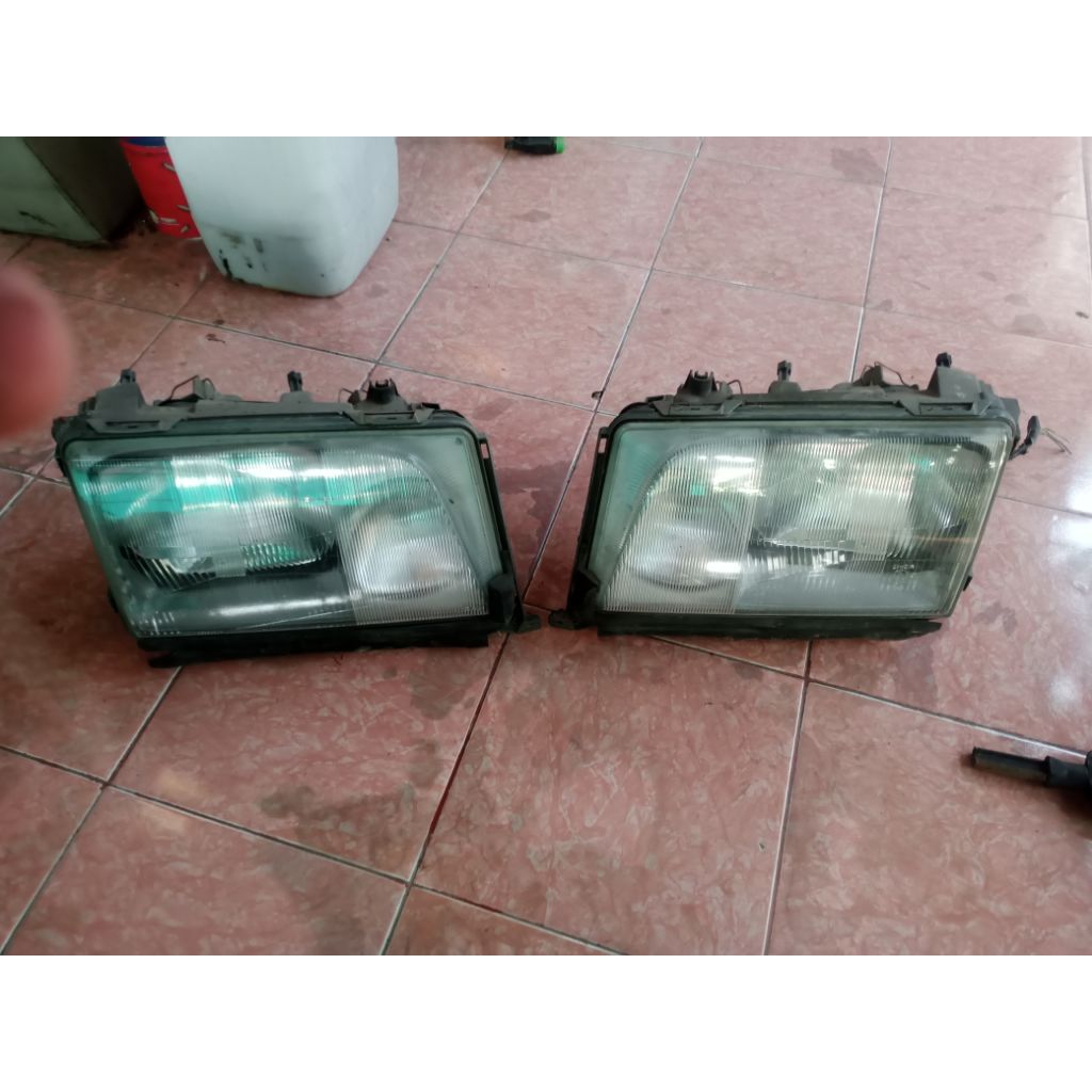 headlamp mercy w124 300e