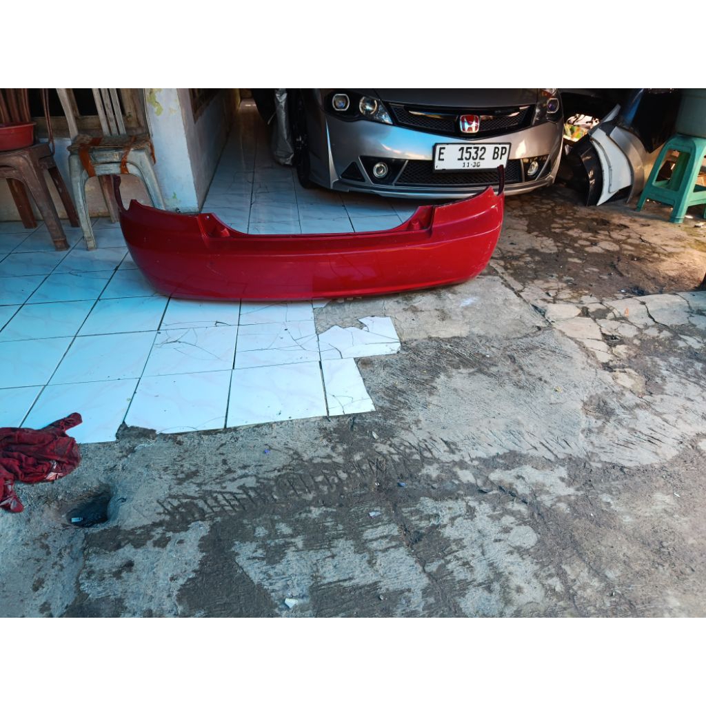 benper belakang kia rio 2004