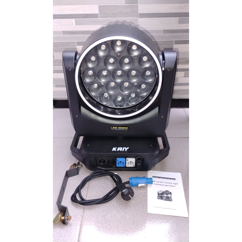 LED Zoom Moving Head