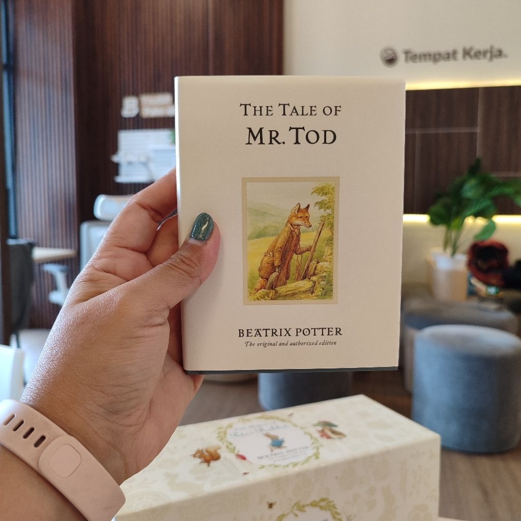 BIG BAD WOLF BOOKS • THE WORLD OF PETER RABBIT BOX (ECERAN) - (14) THE TALE OF MR.TOD - CHILDREN'S R