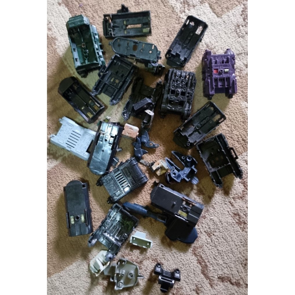 crush gear part chasis