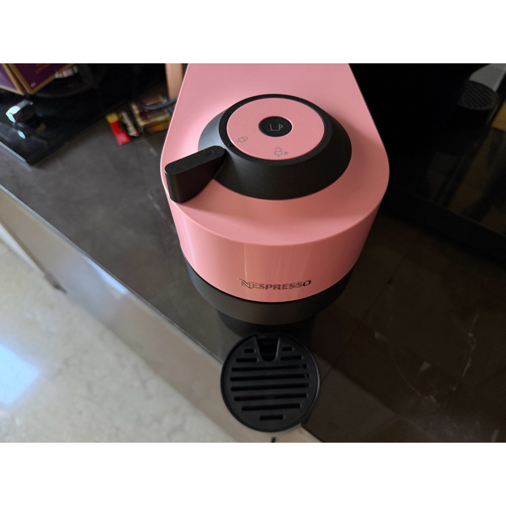 Nespresso vertuo pop in pink