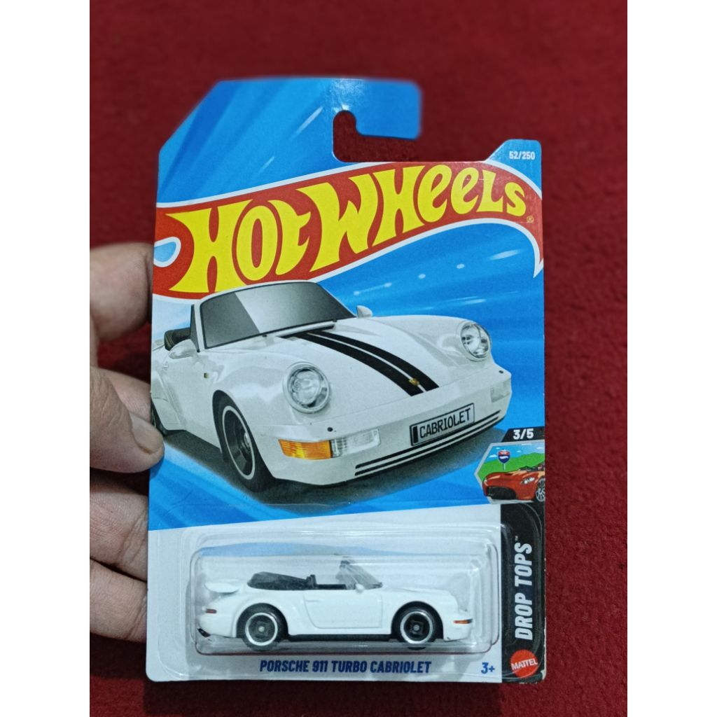 hot wheels Porsche 911 turbo Cabriolet Putih