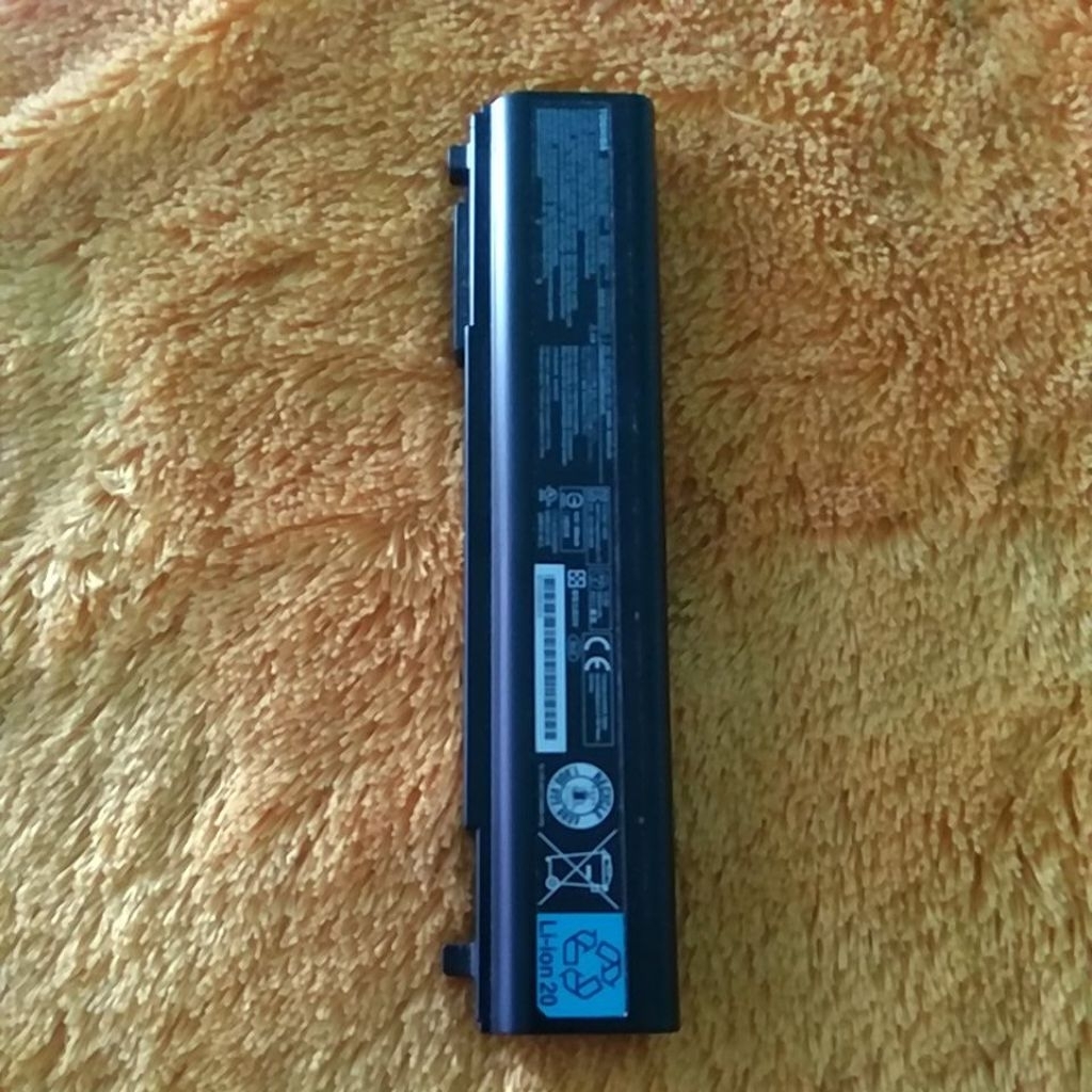baterai bekas copotan Toshiba dynabook R734