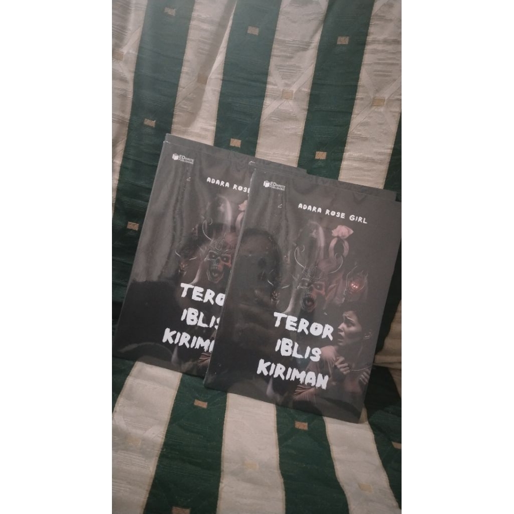 novel horor