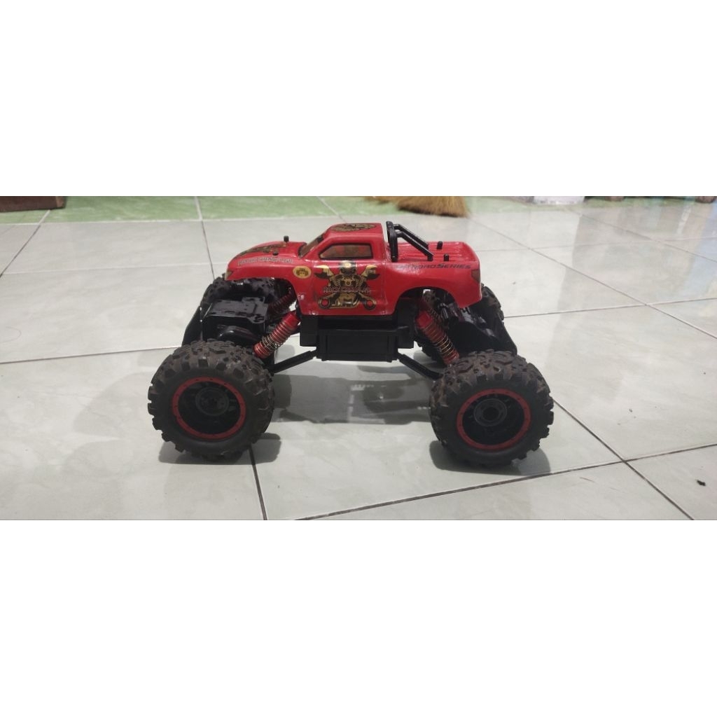 body + kit RC QD Rock crowler skala 1:12 apa adanya