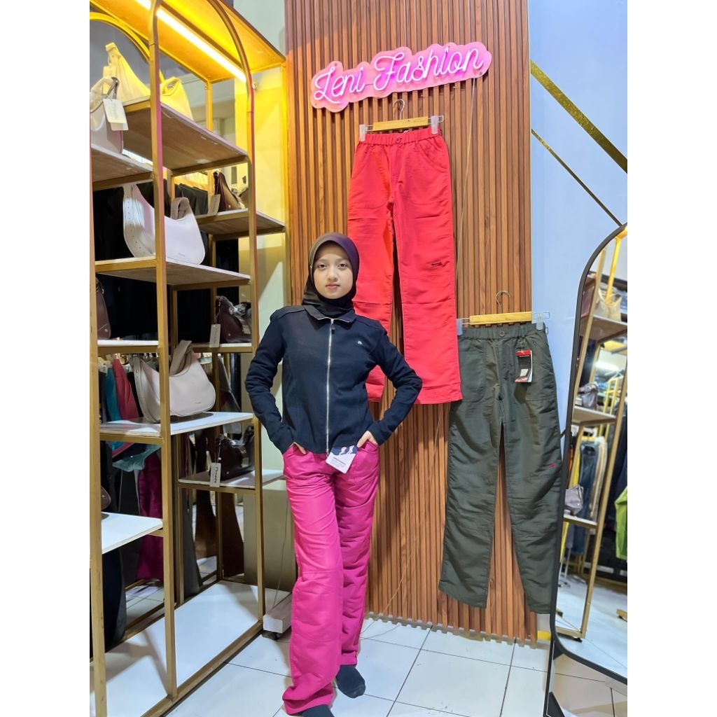 Celana gunung wanita quickdry outdoor hiking