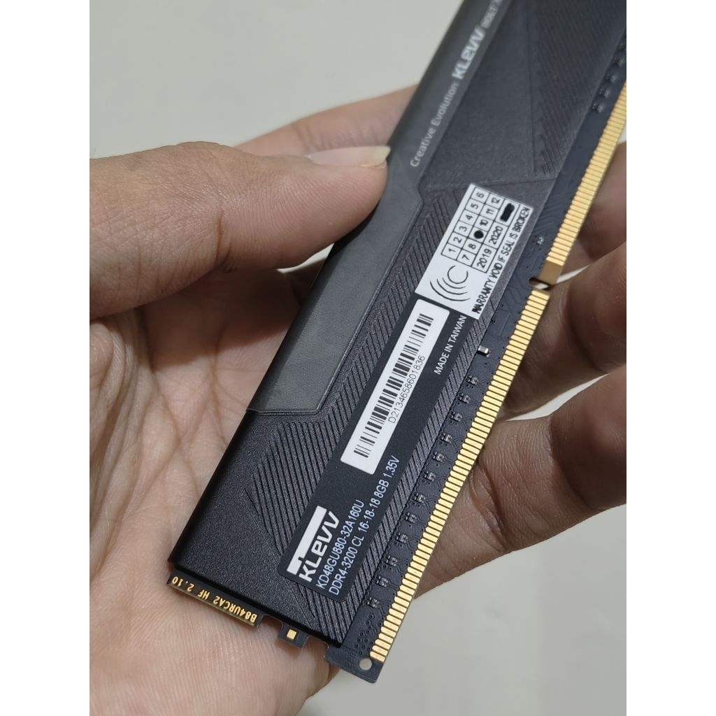 Ram Klevv Bolt 8gb DDR4 3200mhz