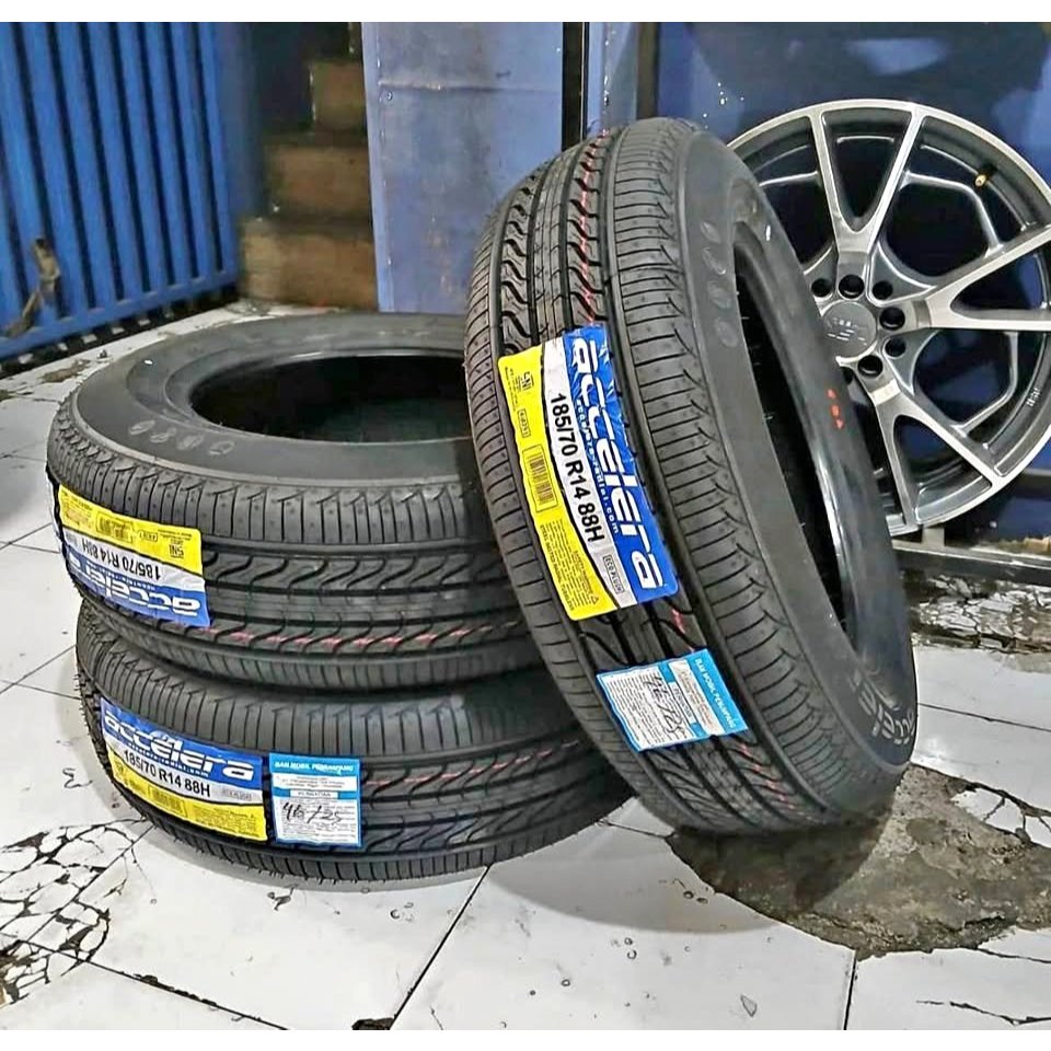 Ban standar avanza merk accelera ukuran 185 70 R14 ban tubles