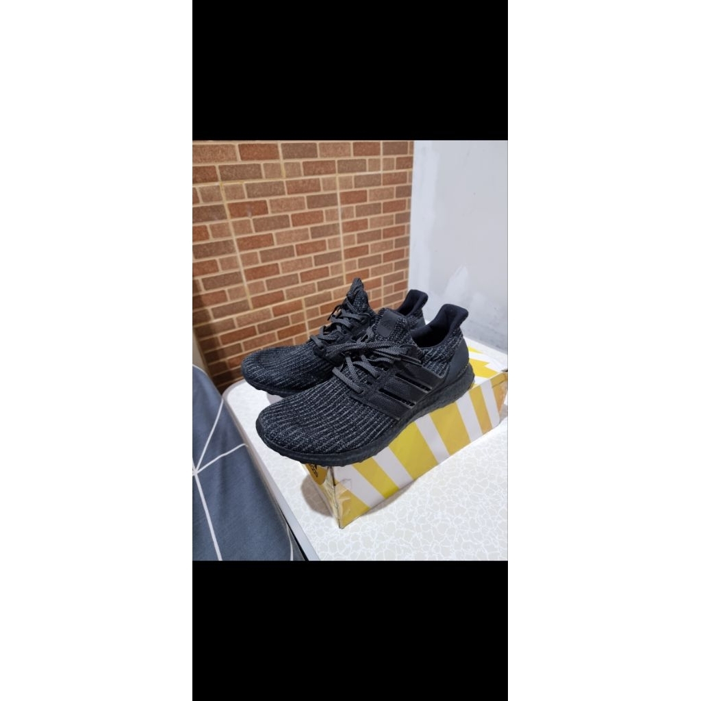 sepatu adidas ultraboost 4.0 triple black original