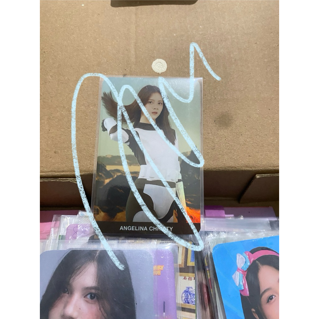 (baca desk dulu?Photocard pc benefit rocket christy jkt48 official