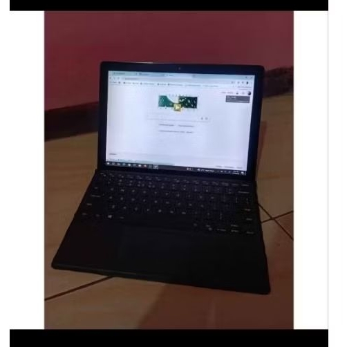 Laptop Dell Latitude 5285 2 in 1Masih mulus Mesin